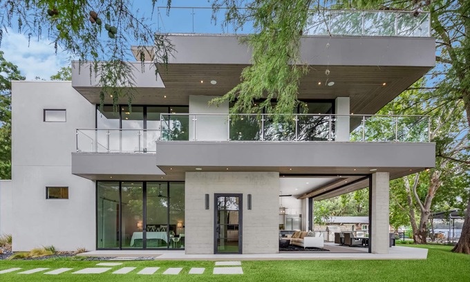 Austin House | Lake Austin Waterfront: Golf+Wakeboard+SXSW+ACL+F1