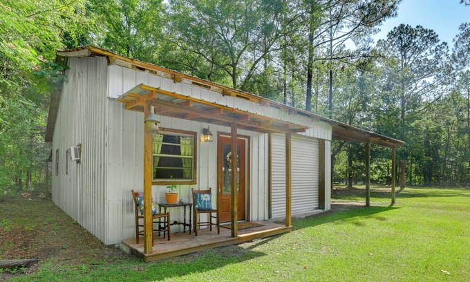 Lake Butler Apartment | Lake Butler Cabin on 5 Acres w/Fire Pit!