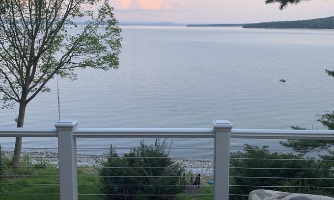 Port Douglass House | Lake Champlain and the Adirondack Mountains