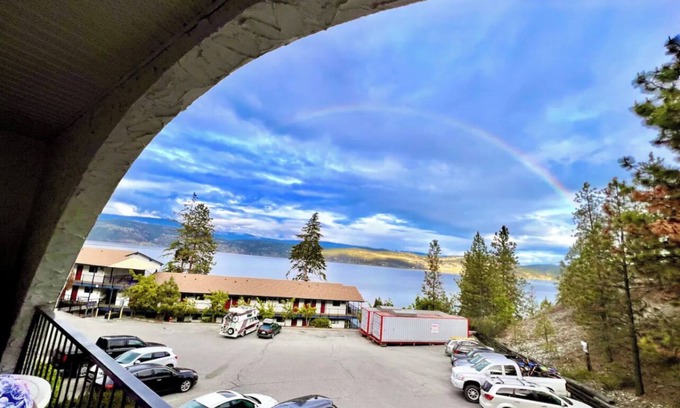 Central Okanagan Condo | Lake condo seconds from the beach. Enjoy the view from the balcony or dockside.