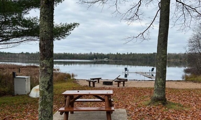 Wetmore Cabin | Lake Daze:Your Perfect UP Escape Near Pictured Rocks - Retreat Near Trail 8!