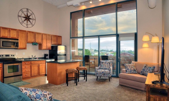 Sandusky Condo | Lake Erie Shores and Islands Await !