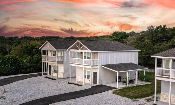 Canyon Lake House | Lake Escape