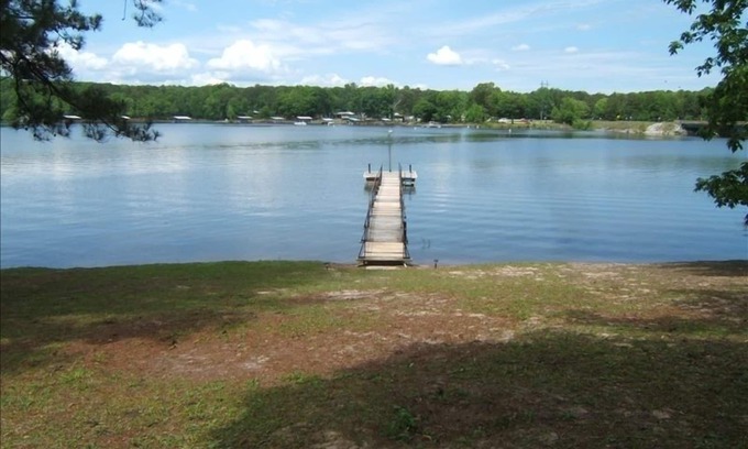 Fort Gaines House | Lake Eufaula WATERFRONT 2 bedrooms/2 baths