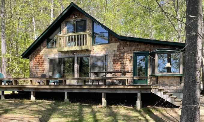 Center Lovell House | Lake front custom built Kezar Lake home