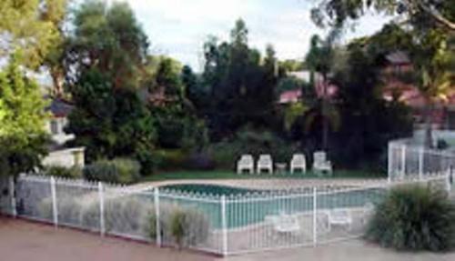 Gorokan Hotel | Lake Haven Motor Inn