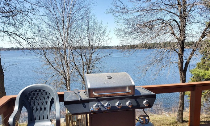 Chickamaw Beach House | Lake House - 6 bedroom, 3 bath, 20ft pontoon included with stay
