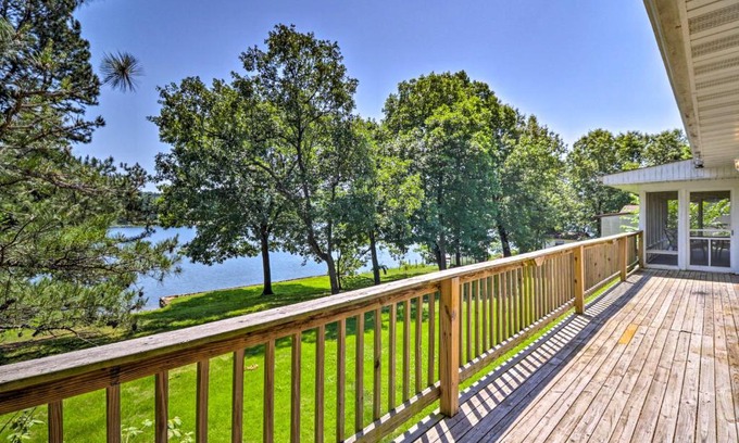 Horseshoe Bend House | Lake House in Horseshoe Bend Near Ozark Forest!