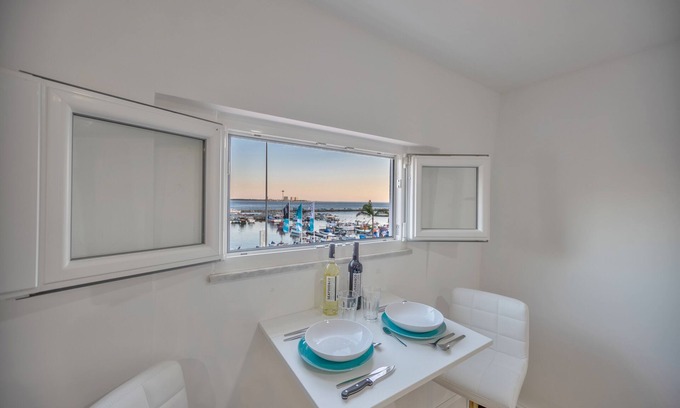 Setubal Apartment | Lake House. Unforgettable panorama