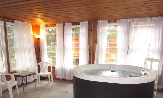 Carmel House | Lake House with indoor spa, 1 hour from Manhattan