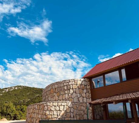 Niksic Municipality House | Lake house Zoya
