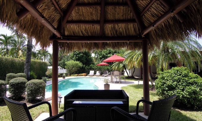 Lake Ida Shores House | Lake Ida Oasis | Hot Tub & Tiki Bar