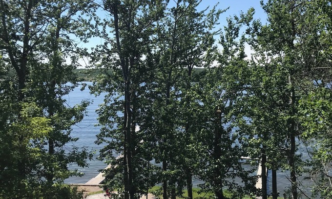 Torrington House | Lake Living! Enjoy the lake this summer!