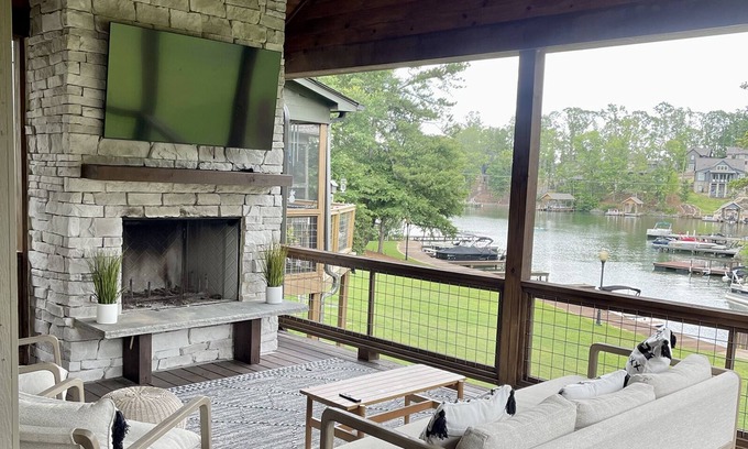 Eclectic House | Lake Martin Waterfront Home