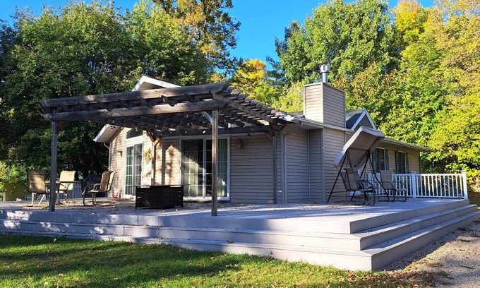 Detroit Lakes House | Lake Melissa Cabin on the Commons