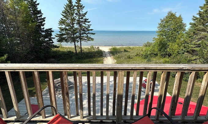 St Ignace House | Lake Michigan Beach House with Panoramic Views Near Mackinac Bridge