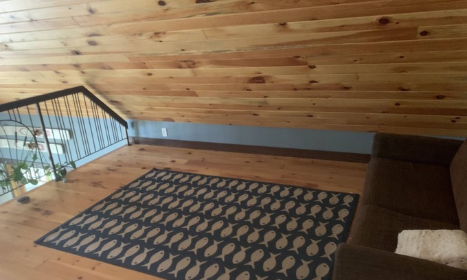 Puposky Cabin | Lake Movil Sunrise Cabin (6 miles north of Bemidji)
