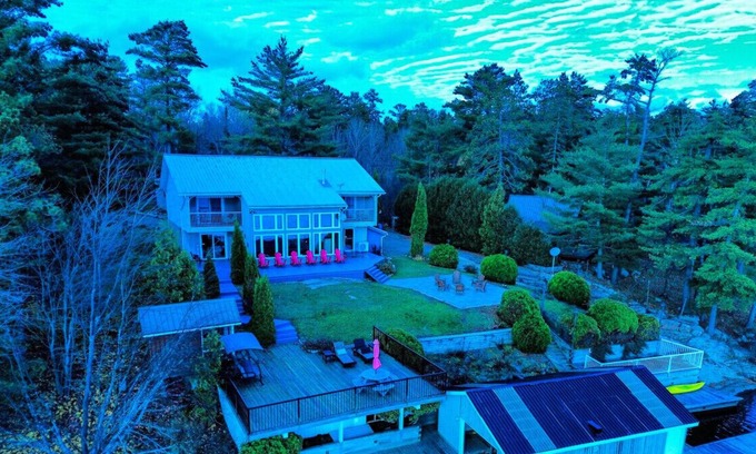 Lavigne Cottage | Lake Nipissing Stunner - Sauna, Hot Tub and more!