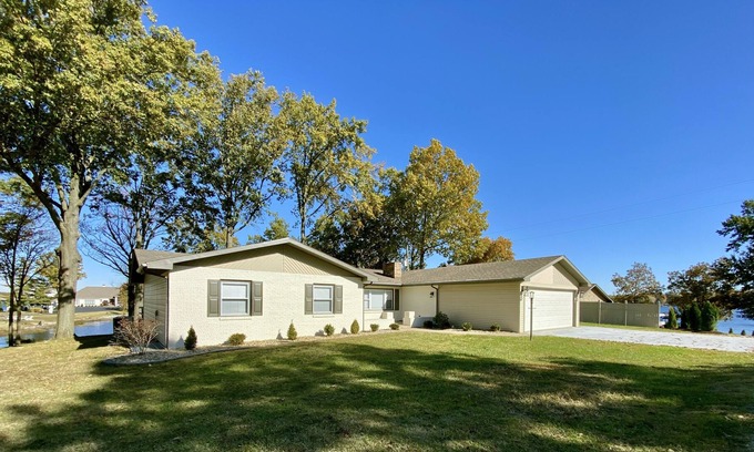 Marion House | Lake of Egypt Luxury w/ Level Lot & Panoramic View