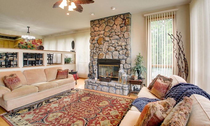 Mount Ida Condo | Lake Ouachita Vacation Rental w/Community Pool