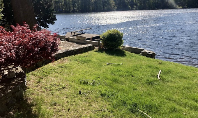 Trumbull House | Lake side retreat with wow views from all rooms