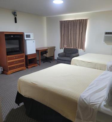 Saddlestring Hotel | Lake Stop Resort