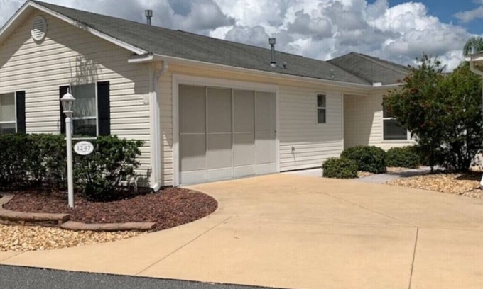 Virginia Trace House | Lake Sumter Estill Villa (Virginia Trace)