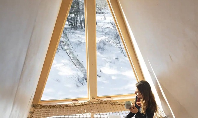 Grand Marais Cabin | Lake Superior A-Frame w/Sauna-Near GM + Dog Friendly. 1min Walk to Beach.