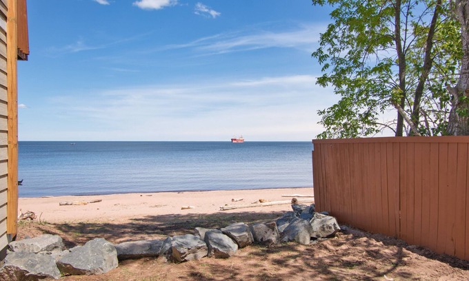 Duluth House | Lake Superior Beach House!
