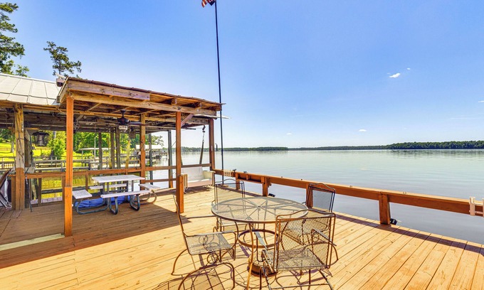 Quincy Cottage | Lake Talquin Cabin: Close to FSU & Quincy!