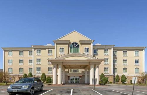 Denison Hotel | Lake Texoma Inn and Suites
