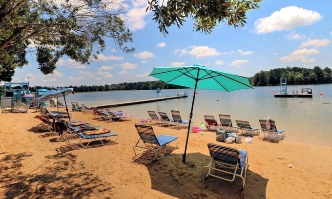 Louisville Hotel | Lake Tiak O Khata Resort