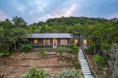 Leander House | Lake Travis Getaway