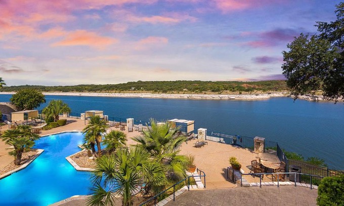 Highland Lake Estates Apartment | Lake Travis Stunning Waterfront, Sunset & Pool Views, Pet Friendly, Boat Ramp, Lago Vista, Texas