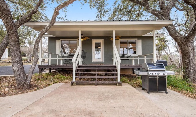 Spicewood House | Lake View Memories