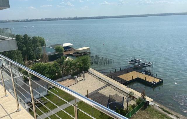 Constanta Apartment | LAKE VIEW