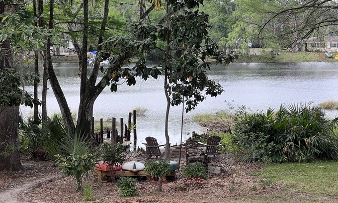 Inverness House | Lakefront and Withlacoochie Trail