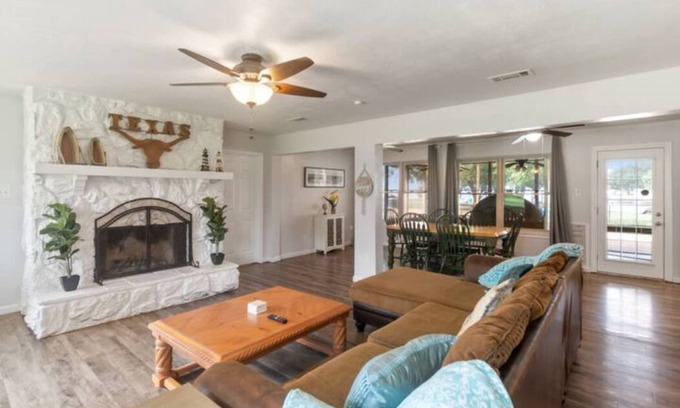 Tool House | Lakefront Bliss at Cedar Creek: Fire Pit & Views