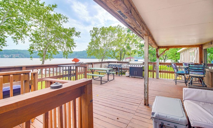 Jay Cabin | Lakefront Cabin in Jay w/Deck, Views & Boat Ramp!