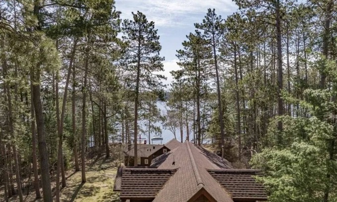 Crosslake Cabin | Lakefront Cabin on Whitefish Chain - sleeps 13