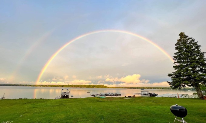 Trout Lake Cabin | Lakefront Cabin Rental Resort- Cabin 4- Fish, Sightseeing & Ride Trails