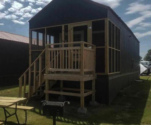 Mead House | Lakefront Cedar Cabin - 10