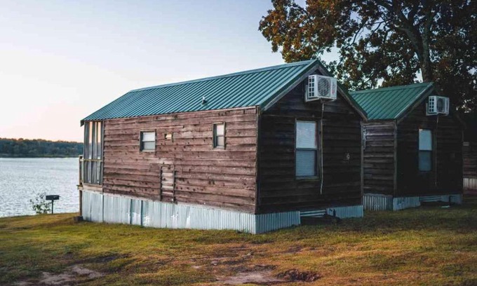 Mead House | Lakefront Cedar Cabin - 6
