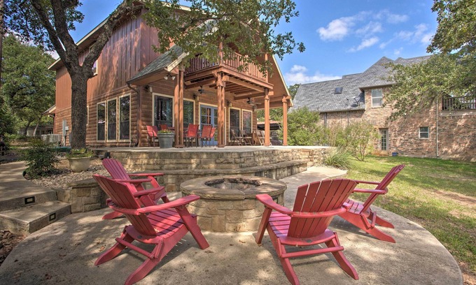Chico Cabin | Lakefront Chico Haven w/Multi-Level Private Dock!