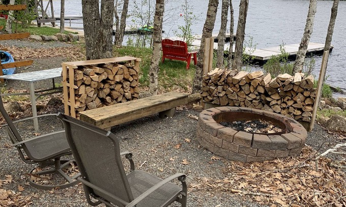 Smiths Corner Cottage | Lakefront cottage w/hot tub, fire pit , kayaks