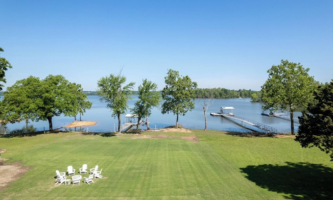 Afton House | Lakefront Family Getaway Dock Fire Pit Game Room Dogs Welcome