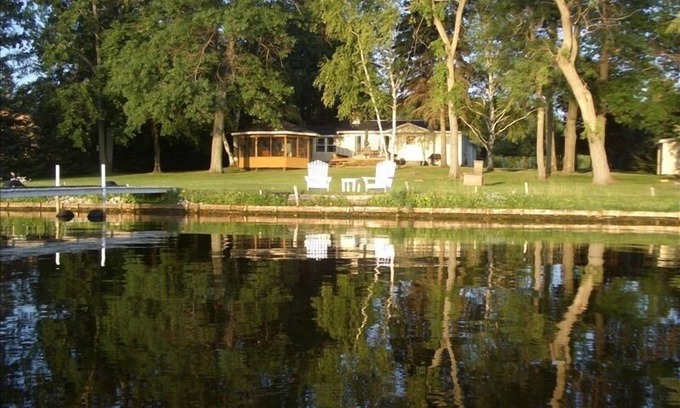 Crivitz House | Lakefront Getaway on Beautiful Lake Noquebay