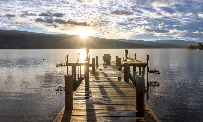Okanagan-Similkameen House | Lakefront Home with boat lifts, views and lots of space