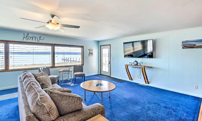 Buckeye Lake House | Lakefront Home with Rooftop Deck, Grill, Games!