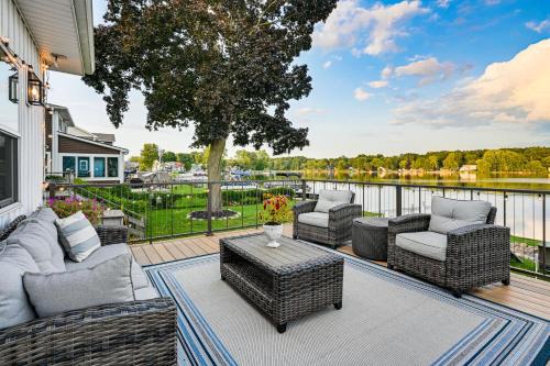Jackson House | Lakefront Jackson Retreat with Boat Dock and Fire Pit!